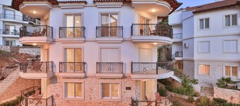 SC Apartments by Cinarlar