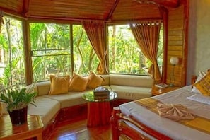 Desk, rollaway beds - Phu Pha Nam Resort & Spa (Dan Sai)