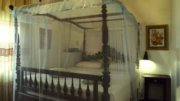 Deluxe Double Room, 1 King Bed, Garden Area