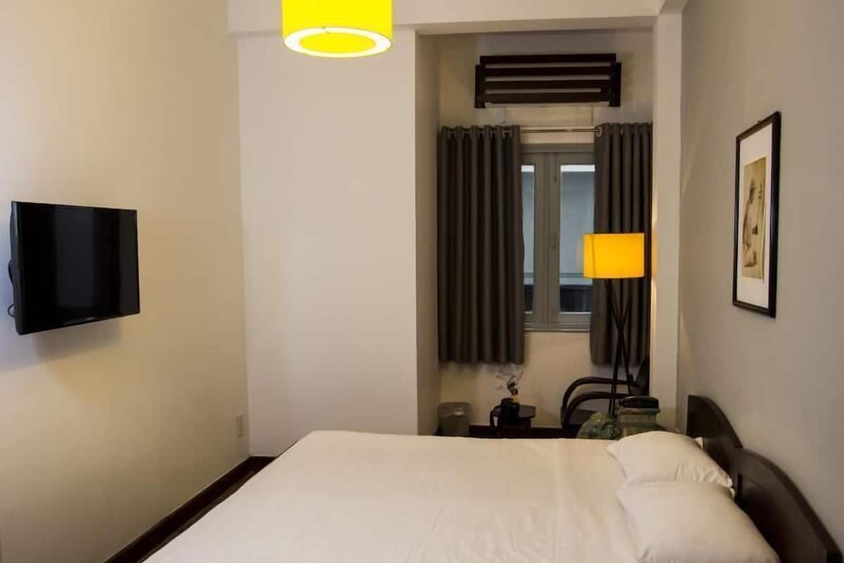 Phòng Tiêu chuẩn | Két bảo mật tại phòng, bàn, giường gấp/giường phụ (phụ phí)