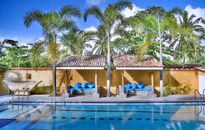 Outdoor pool - Hotel Vibration (Hikkaduwa)