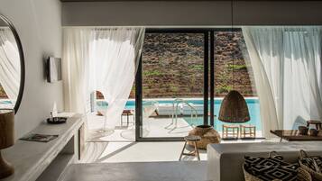 Dúplex, acceso a la piscina | Vistas desde la habitación
