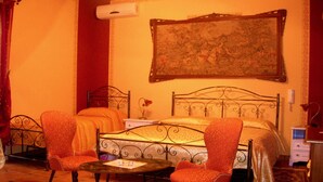 Double Room Single Use | Soundproofing, WiFi (free) - Villa dei Principi (Torrenova)