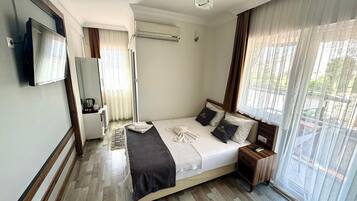 Double Room, 1 Double Bed, Balcony, Lake View | View from room