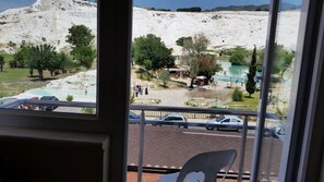 Chambre Double Supérieure, 1 lit double, balcon, vue lac