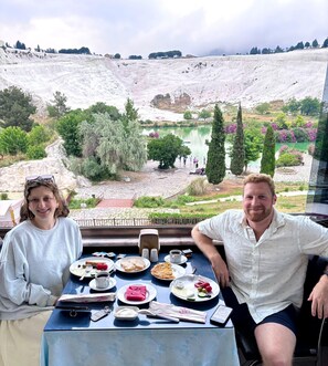 Rooftop terrace - Hotel Sahin (Denizli)