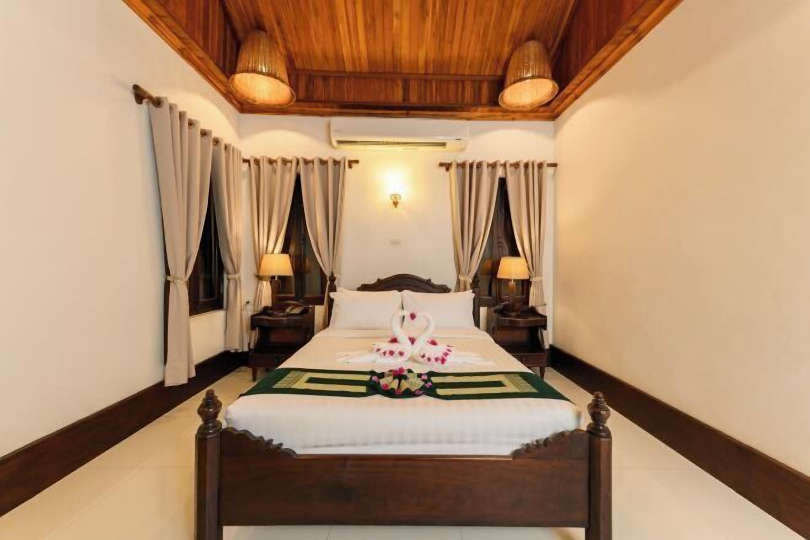 Caja de seguridad en la habitación, escritorio y wifi gratis 