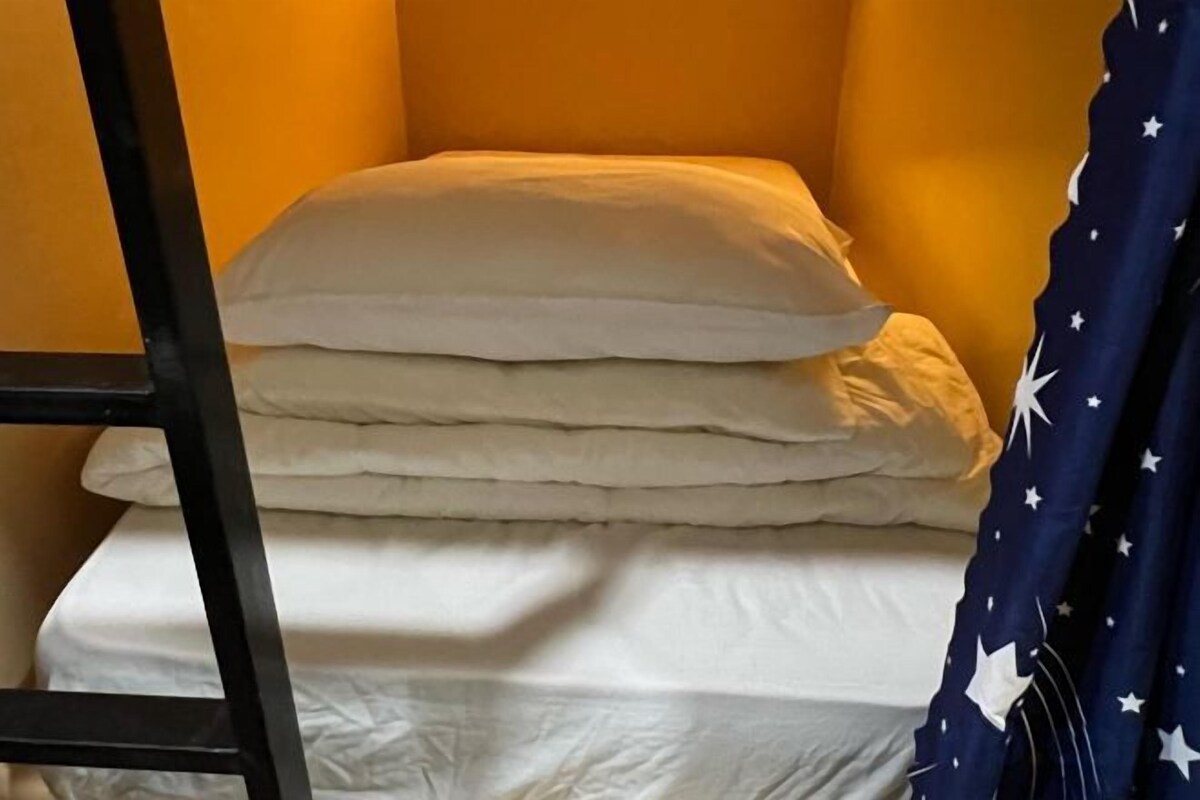 Wifi gratis y ropa de cama 