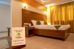 Deluxe Room - Treebo Trend Grand Plaza Nampally (Hyderabad)