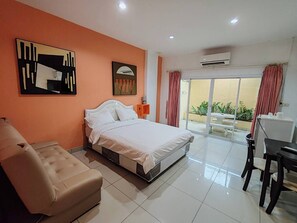 슈피리어룸 | 고급 침구, 필로우탑 침대, 객실 내 금고, 암막 커튼