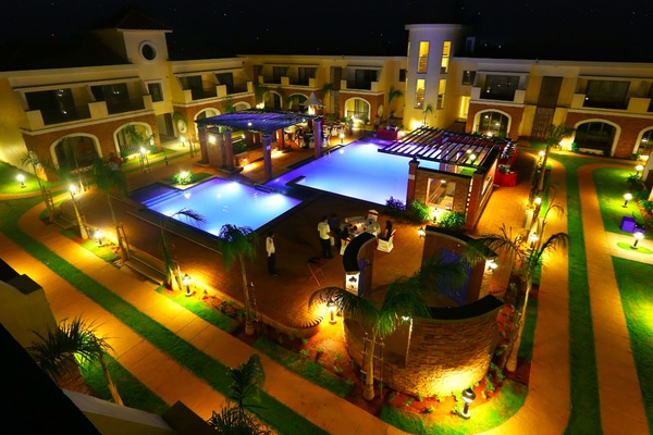 Outdoor pool
