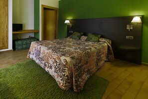 Superior Room | Desk, free WiFi