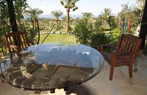 Breakfast, lunch, dinner served; international cuisine, pool views  - Lazib Inn Resort & Spa (Yusuf as-Sidiq)