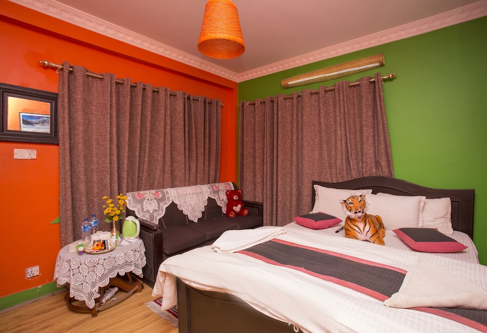 Blue Mountain Homestay & lodge p ltd by null