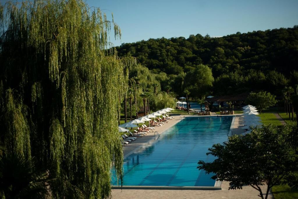 Indoor pool, seasonal outdoor pool, sun loungers