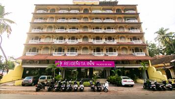 Façana frontal de l'allotjament