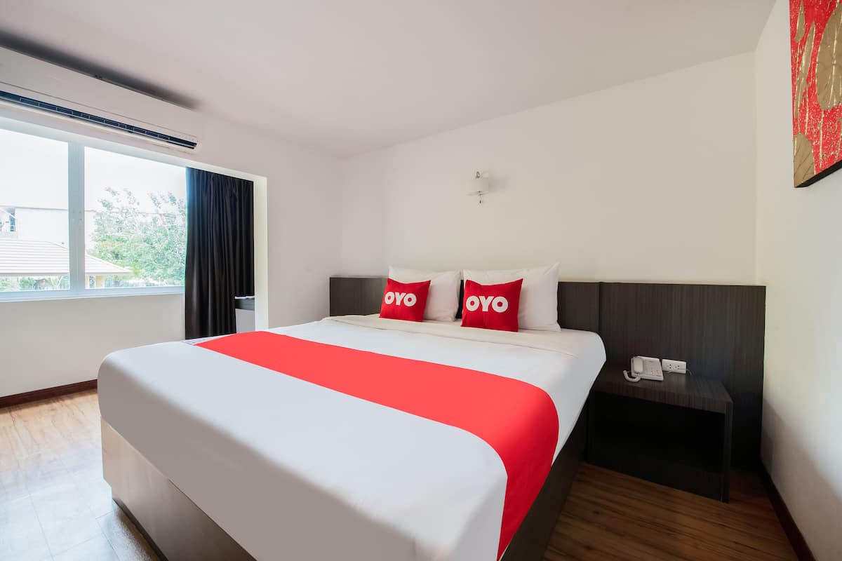 1 bedroom, minibar, in-room safe, desk