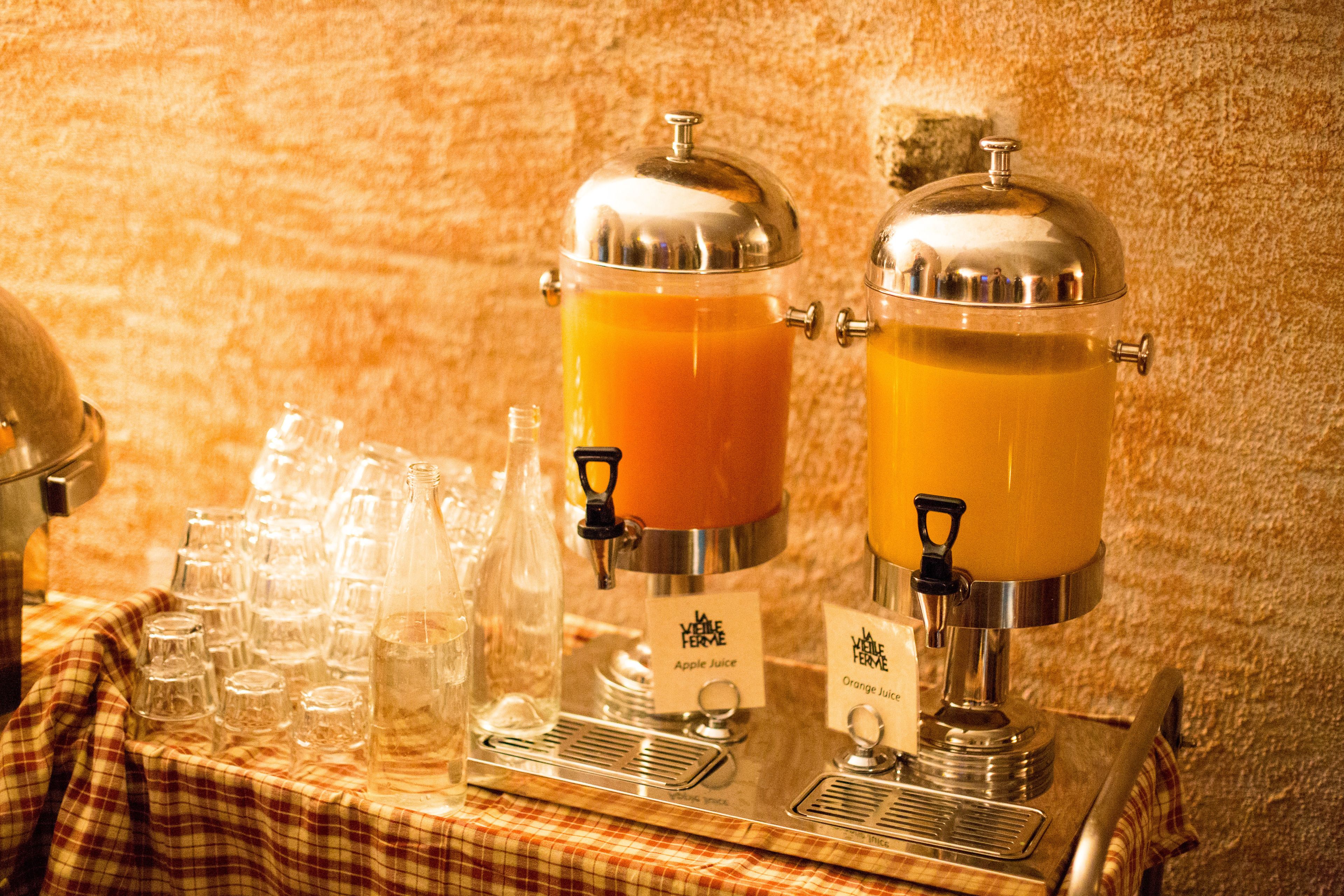 daily buffet breakfast (eur 10.00 per person)