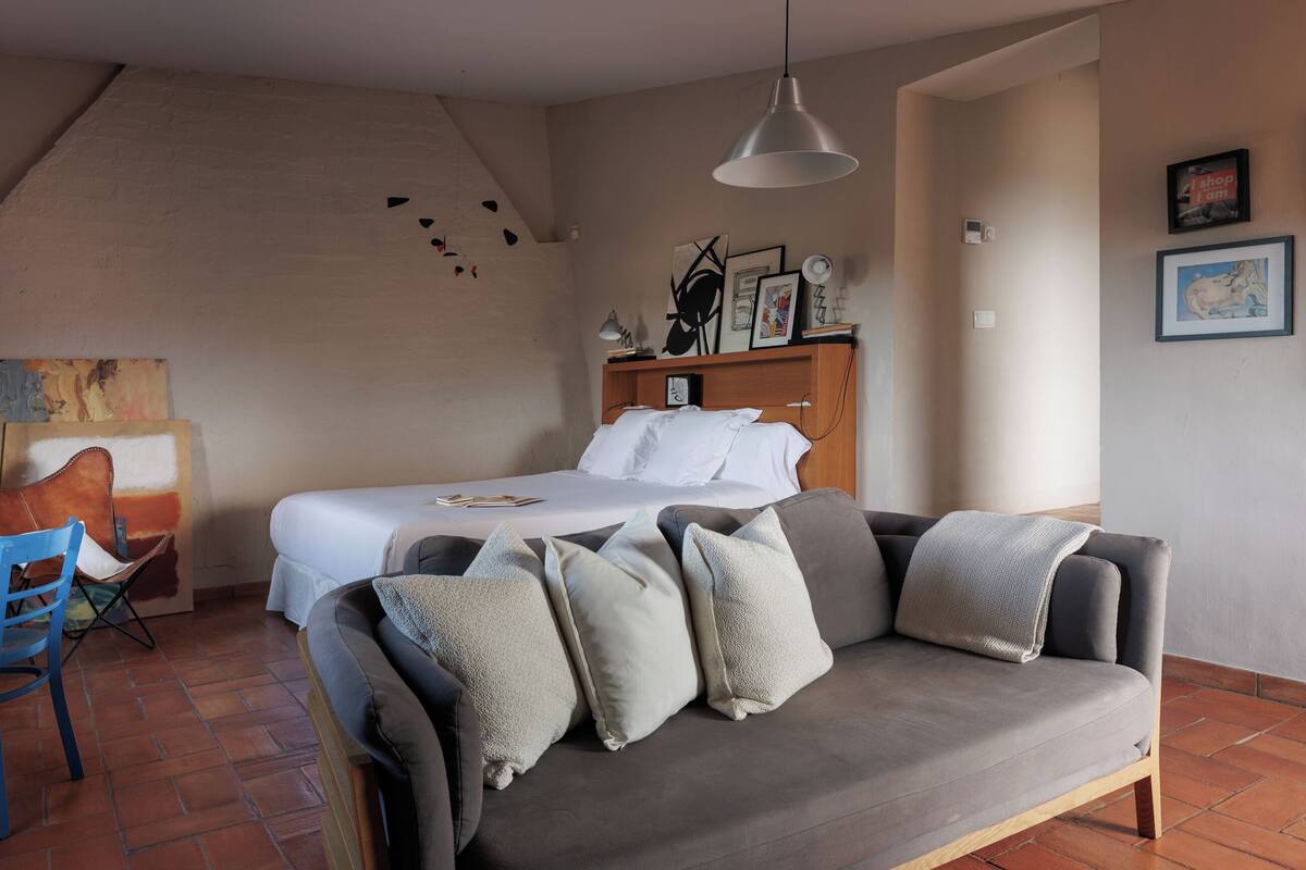 Suite romantique, terrasse | 1 chambre, literie de qualité, couette en duvet