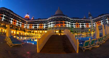 Diamond Premium Hotel & SPA