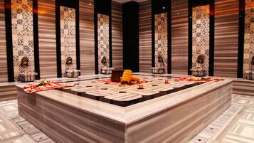 Sauna, tyrkisk bad/hammam, massage-/behandlingsrum