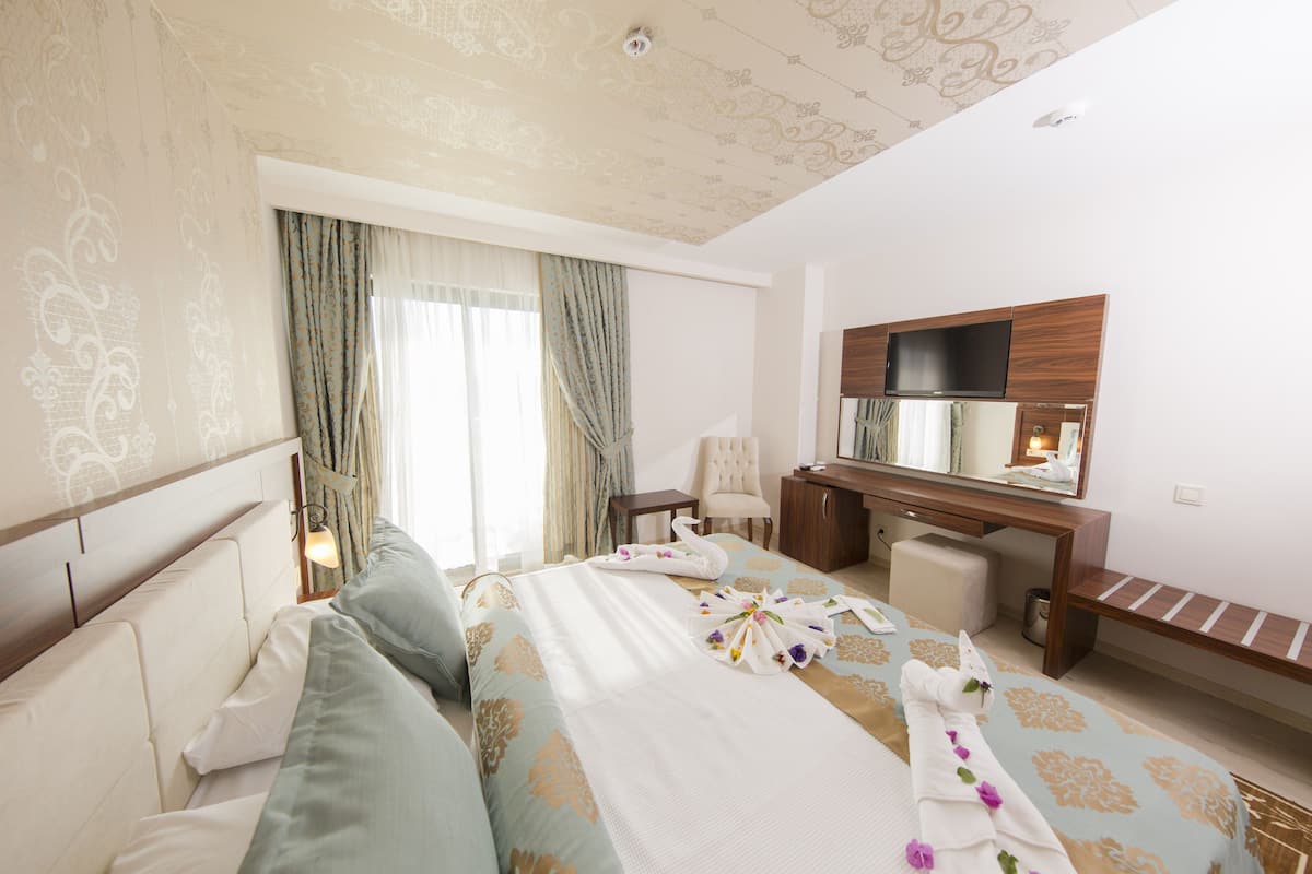 Chambre Standard Double ou avec lits jumeaux, balcon