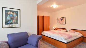 Comfort-Doppelzimmer | Hochwertige Bettwaren, Bettwäsche
