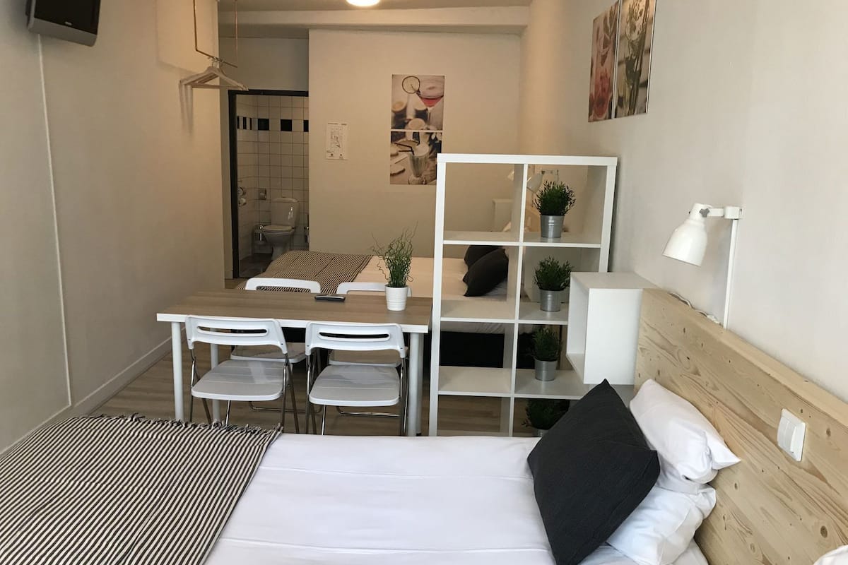 Desk, cots/infant beds, free WiFi, bed sheets