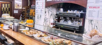 Hotel Residencia Castellano I