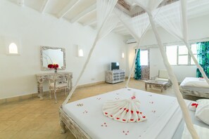 Sábanas de algodón egipcio, ropa de cama de alta calidad y minibar 