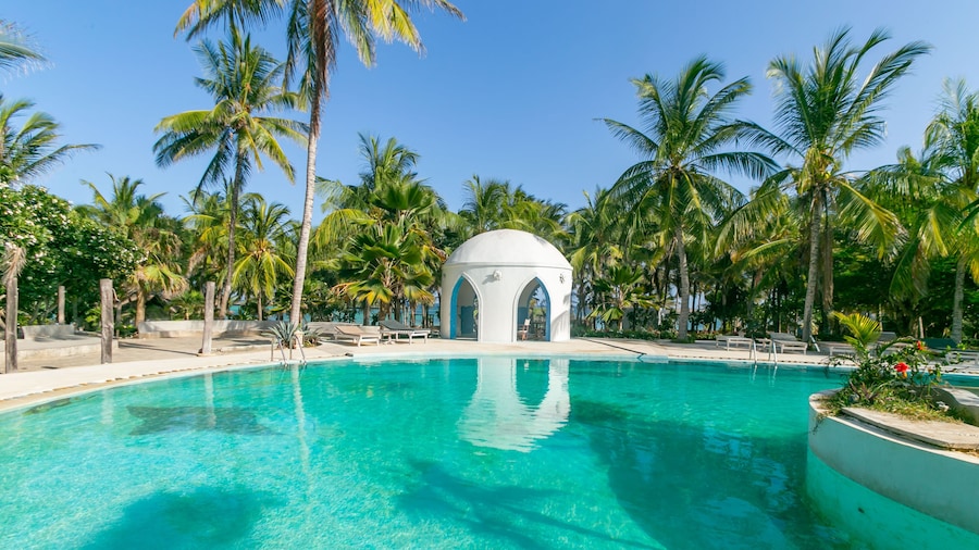 Sun Palm Beach Resort