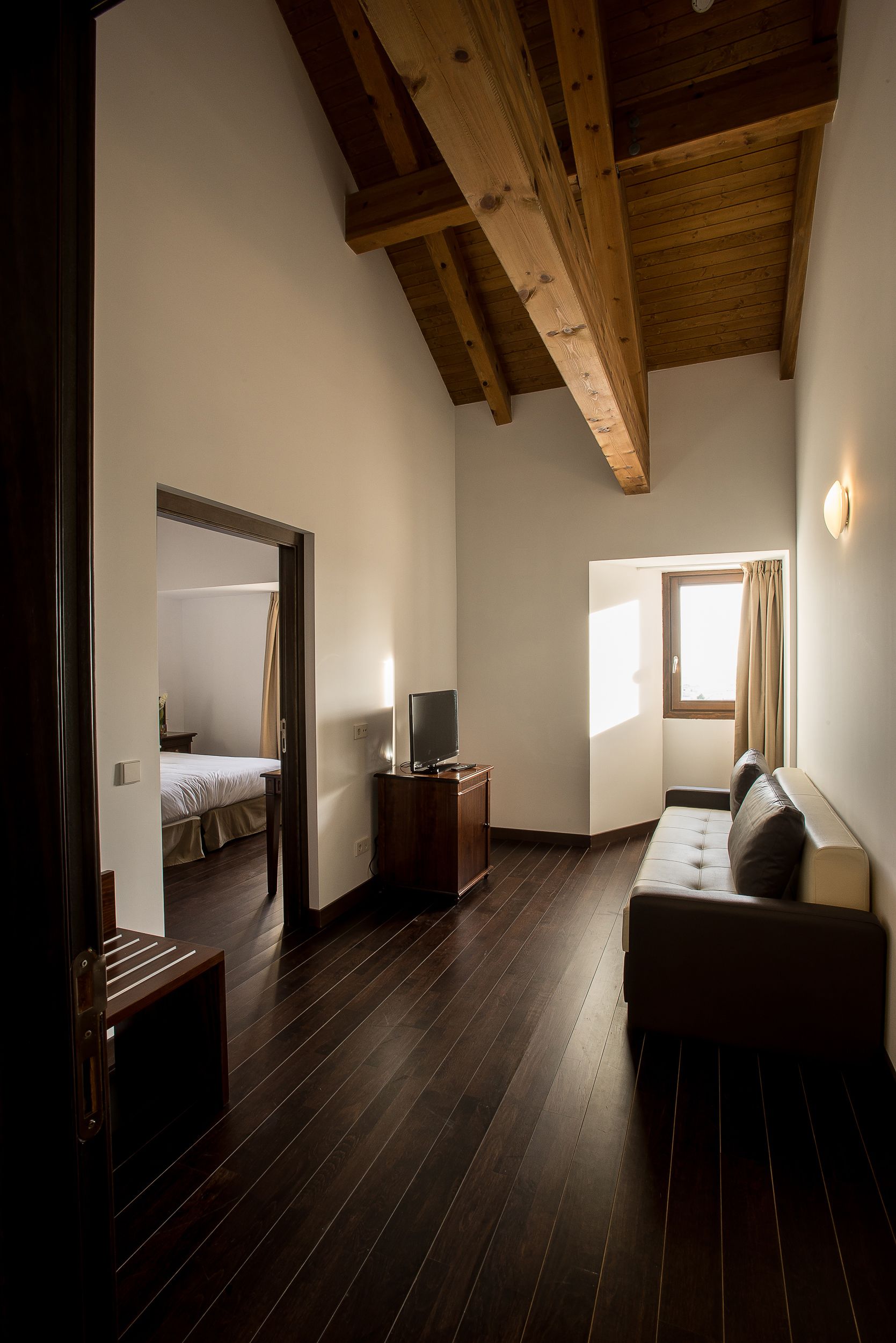 junior suite | minibar, in-room safe, desk, free cots/infant beds