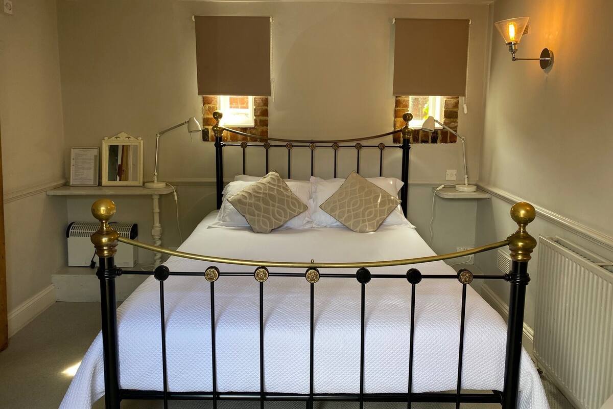 Chambre Double, salle de bains attenante (Room 6) | 1 chambre