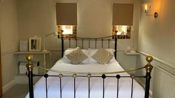 Chambre Double, salle de bains attenante (Room 6) | 1 chambre
