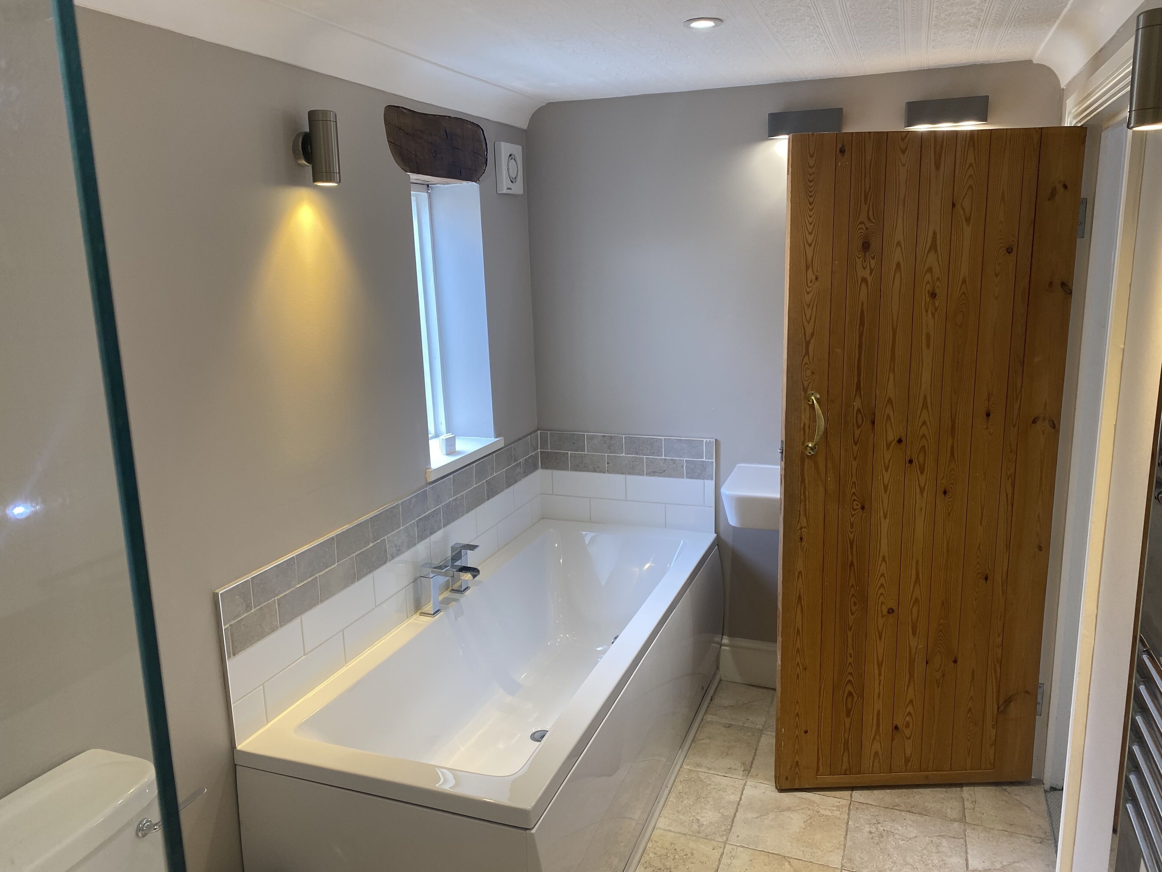 superior double room, ensuite (room 5) | bathroom