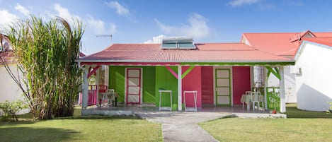 Bungalow, 1 Double Bed, Terrace, Garden View