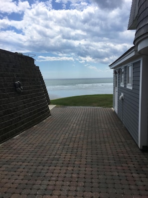 Property grounds - The Cutty Sark Motel (York Beach)