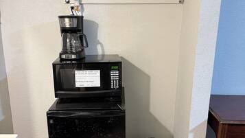 Standard Room, 2 Double Beds | Mini-refrigerator