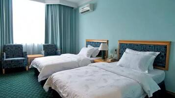 In-room safe, iron/ironing board, free WiFi