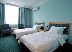 In-room safe, iron/ironing board, free WiFi - Traders Inn (Bandar Seri Begawan)
