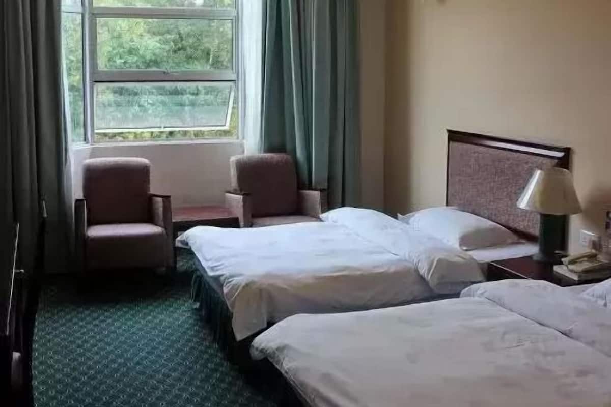 1 bedroom, in-room safe, iron/ironing board, free wifi