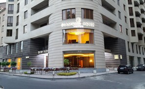 Front of property - Diamond House Hotel (Yerevan)