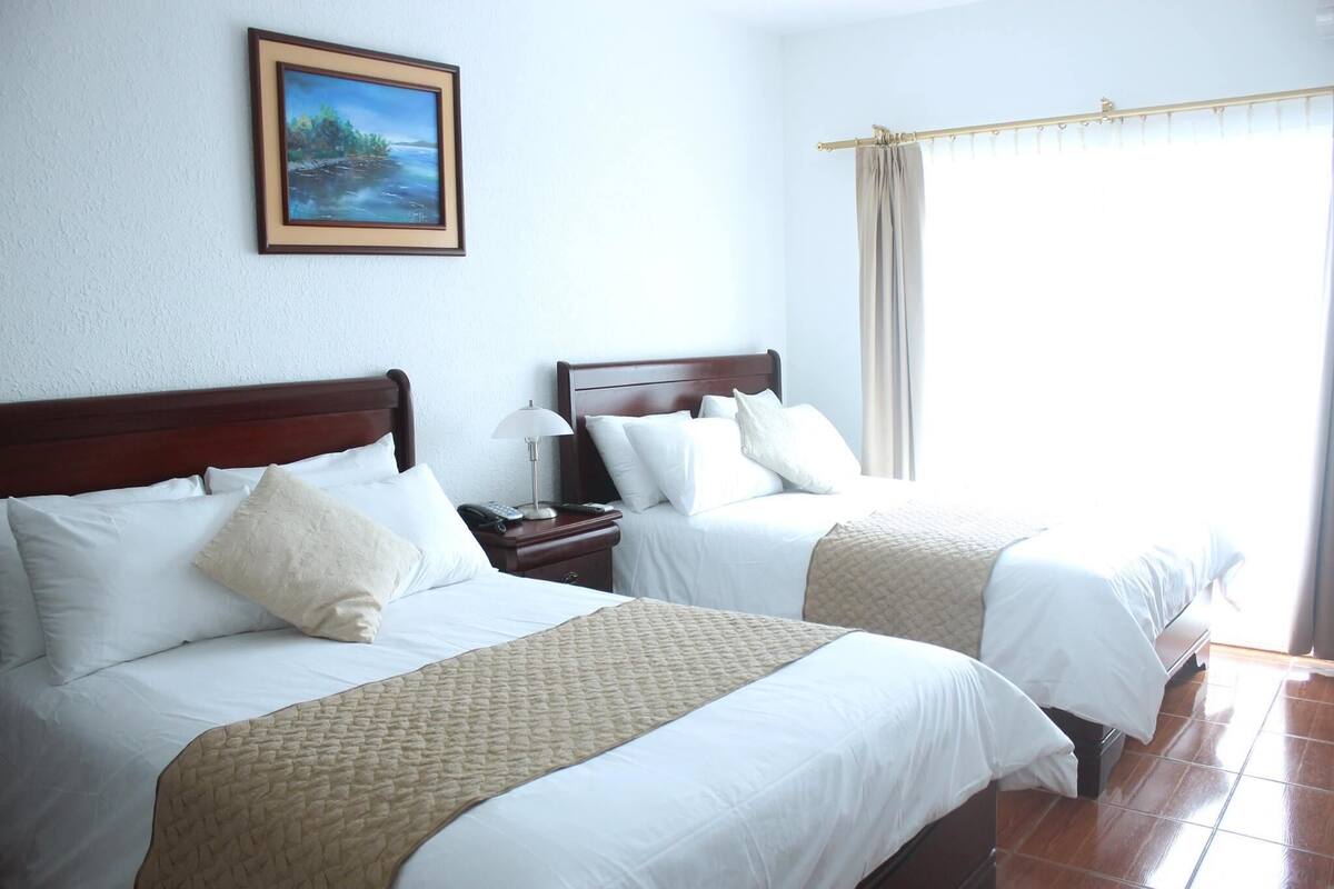 Premium bedding, down duvets, minibar, in-room safe