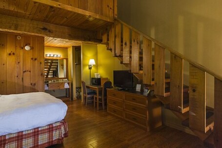 Timbers Lodge - Image 36