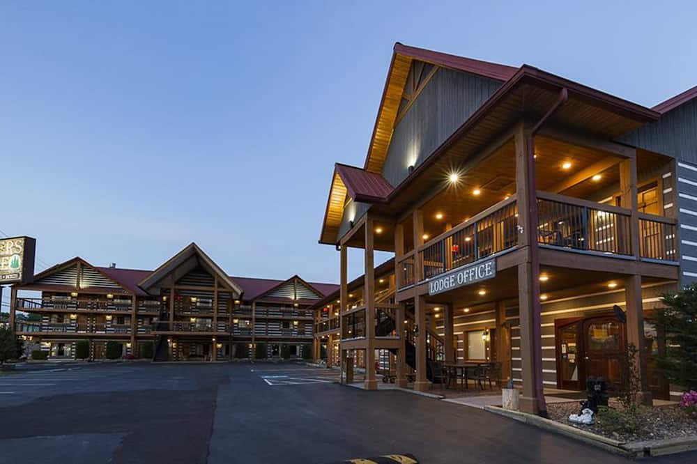 Timbers Lodge