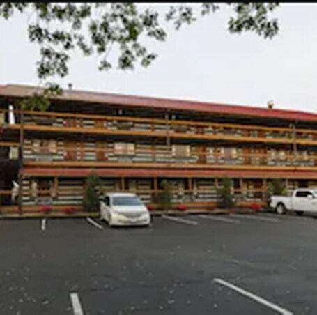 Timbers Lodge - Image 43
