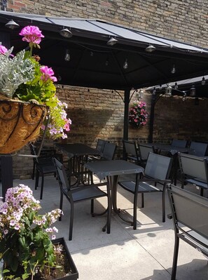 ลานระเบียง/นอกชาน