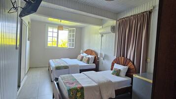 Standard Triple Room | 11 bedrooms, premium bedding, pillowtop beds, individually furnished