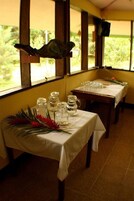 Breakfast, lunch, dinner served; international cuisine