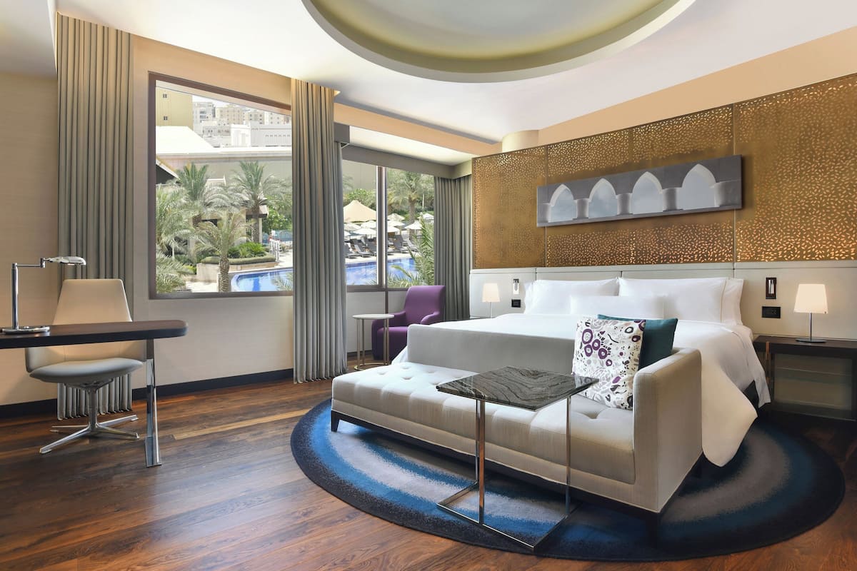Kamar Eksekutif, 1 Tempat Tidur Double, Boleh Merokok | 1 kamar tidur, seprai premium, dan selimut bulu angsa